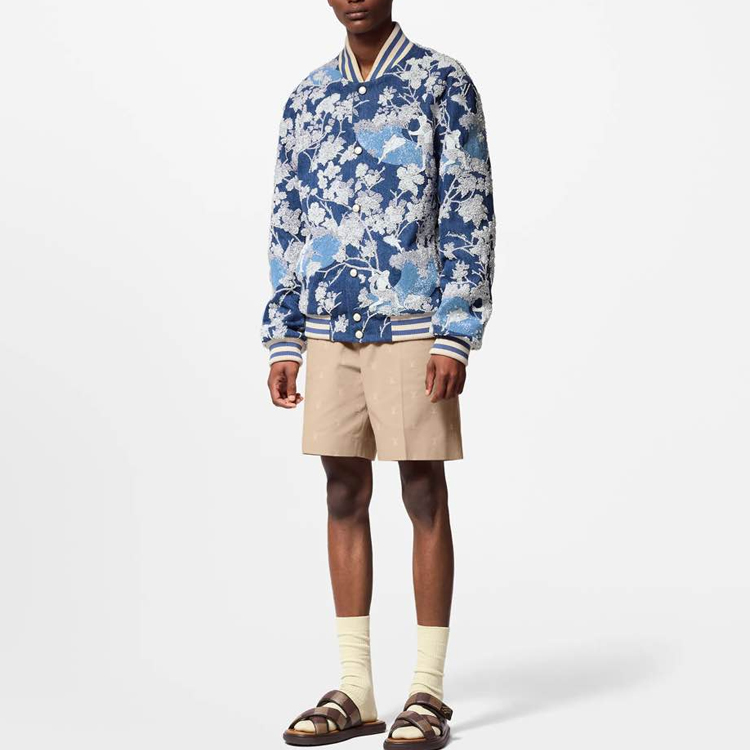 LOUIS VUITTON SS24 Monogram Beige Casual Straight Zip Shorts Men. 1AFRL6 圖 3