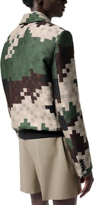 LOUIS VUITTON SS24 Pharrell Kolaborasi Jaket Pendek Lelaki Corak Kotak Multicolor 1AFIF9 Details for LOUIS VUITTON SS24 Pharrell Kolaborasi Jaket Pendek Lelaki Corak Kotak Multicolor 1AFIF9