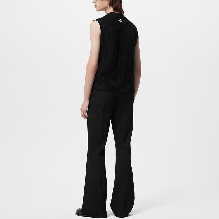 Shop 路易威登 SS24 Pharrell 联名男士黑色休闲V领针织背心 1AFIVD