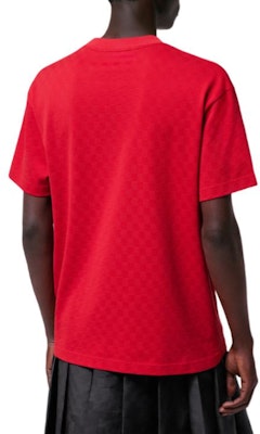 루이 비통 SS24 퍼렐 로고 자수 레드 반팔 티셔츠 남성. 1AFJED Purchase 루이 비통 SS24 퍼렐 로고 자수 레드 반팔 티셔츠 남성. 1AFJED