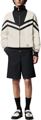 LOUIS VUITTON SS24 Jaket High-Neck Garis Putih Pria dengan Ritsleting 1AFQP Shop LOUIS VUITTON SS24 Jaket High-Neck Garis Putih Pria dengan Ritsleting 1AFQP