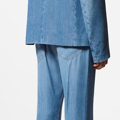 LOUIS VUITTON SS24 Seluar Flare Biru Logo Sulam Lelaki. 1AFQWO Lookbook LOUIS VUITTON SS24 Seluar Flare Biru Logo Sulam Lelaki. 1AFQWO