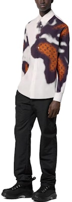 ルイ・ヴィトン SS24 メンズ 白ロゴプリント 長袖シャツ ボタンアップトップス。 1AFAWL Cheap ルイ・ヴィトン SS24 メンズ 白ロゴプリント 長袖シャツ ボタンアップトップス。 1AFAWL