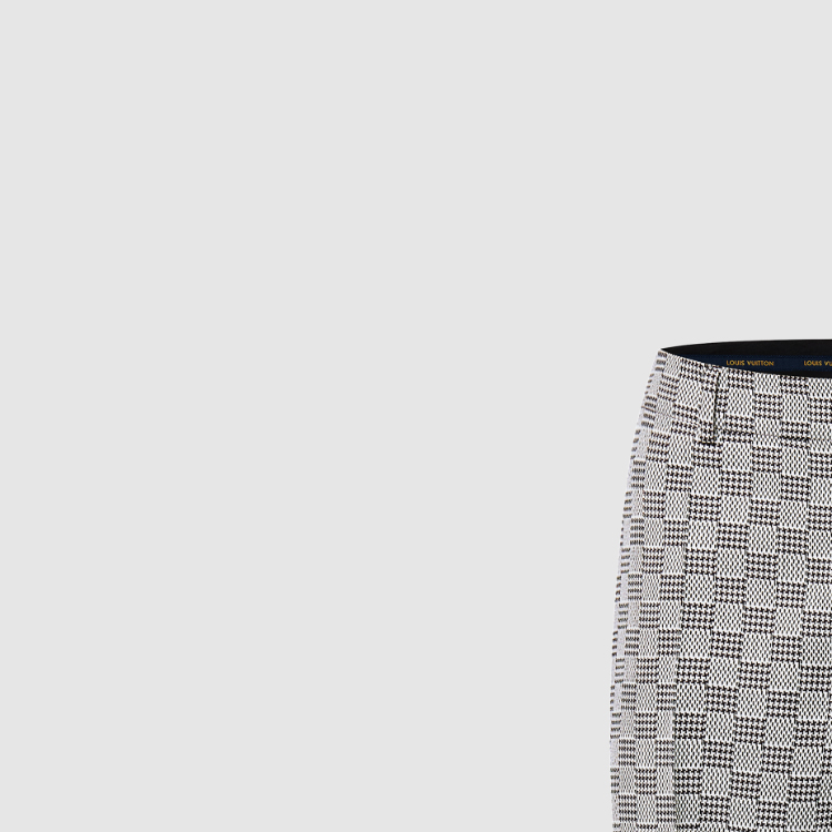 Purchase Louis Vuitton SS24 x Pharrell Patchwork Houndstooth Slim Fit Shorts Multicolor Men. 1AFIZ7