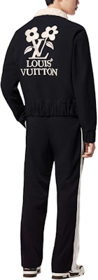 루이 비통 SS24 x 타일러 로고 플로럴 자수 니트 조거 팬츠 블랙 남성용 1AFRDR Purchase 루이 비통 SS24 x 타일러 로고 플로럴 자수 니트 조거 팬츠 블랙 남성용 1AFRDR