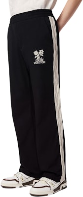 루이 비통 SS24 x 타일러 로고 플로럴 자수 니트 조거 팬츠 블랙 남성용 1AFRDR Details for 루이 비통 SS24 x 타일러 로고 플로럴 자수 니트 조거 팬츠 블랙 남성용 1AFRDR