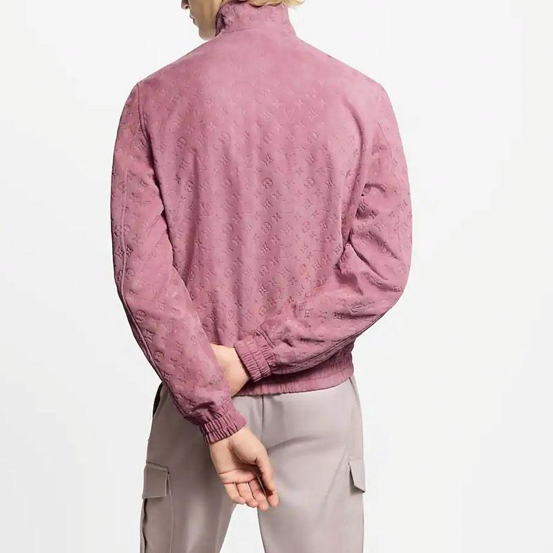 LOUIS VUITTON SS25 Monogram Embossed Suede Zip-Up Jacket Purple Outerwear 1AHBTN 圖 4