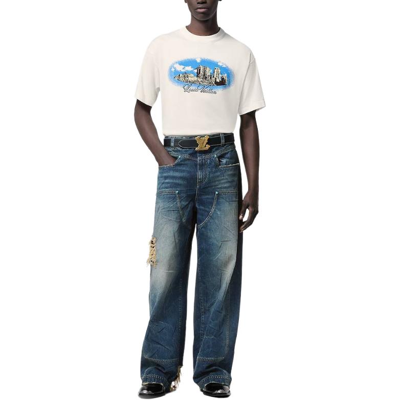 Lookbook 路易威登 SS25 白色男士短袖圆领T恤满版印花图案。 1AFXK4