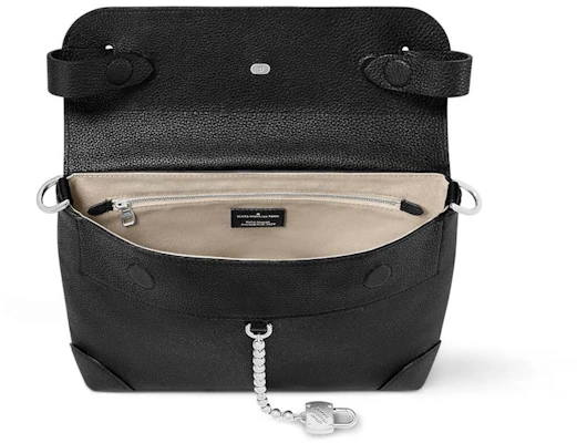 Tas Selempang Louis Vuitton Steamer Hitam Order Tas Selempang Louis Vuitton Steamer Hitam