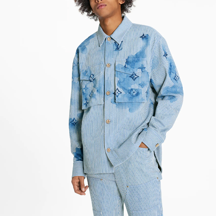 Shop Camisa Azul de Hombre Louis Vuitton a Rayas con Logo Impreso de Manga Larga. 1A8QYE