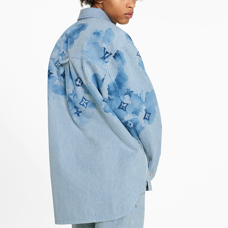 Details for Camisa Azul de Hombre Louis Vuitton a Rayas con Logo Impreso de Manga Larga. 1A8QYE