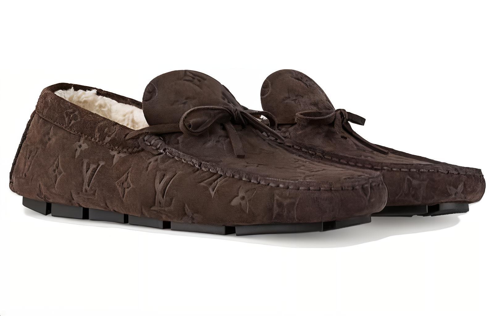Shop Mocassins Louis Vuitton en Suède Marron à Bout Rond et Enfilage Facile 1ACF93
