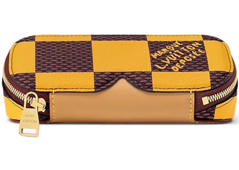 Lookbook 루이비통 다미에 팝 옐로우 선글라스 파우치 GM 
