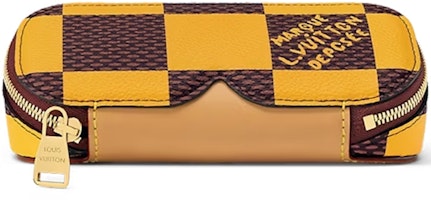 路易威登太阳镜袋GM Damier Pop黄款 Lookbook 路易威登太阳镜袋GM Damier Pop黄款