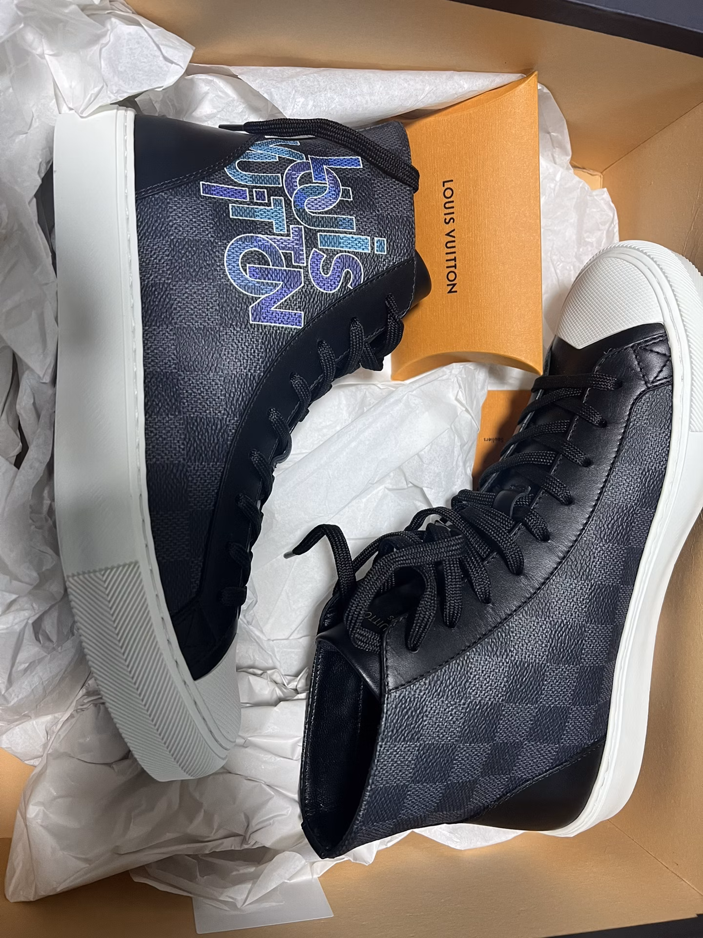 louis-vuitton-tattoo-high-top-sneaker-black-grey-1-a7-q9-d