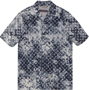 LOUIS VUITTON Kemeja Pria Logo Tie-Dye Lengan Pendek Warna Denim Biru 1A8HGH Buy LOUIS VUITTON Kemeja Pria Logo Tie-Dye Lengan Pendek Warna Denim Biru 1A8HGH