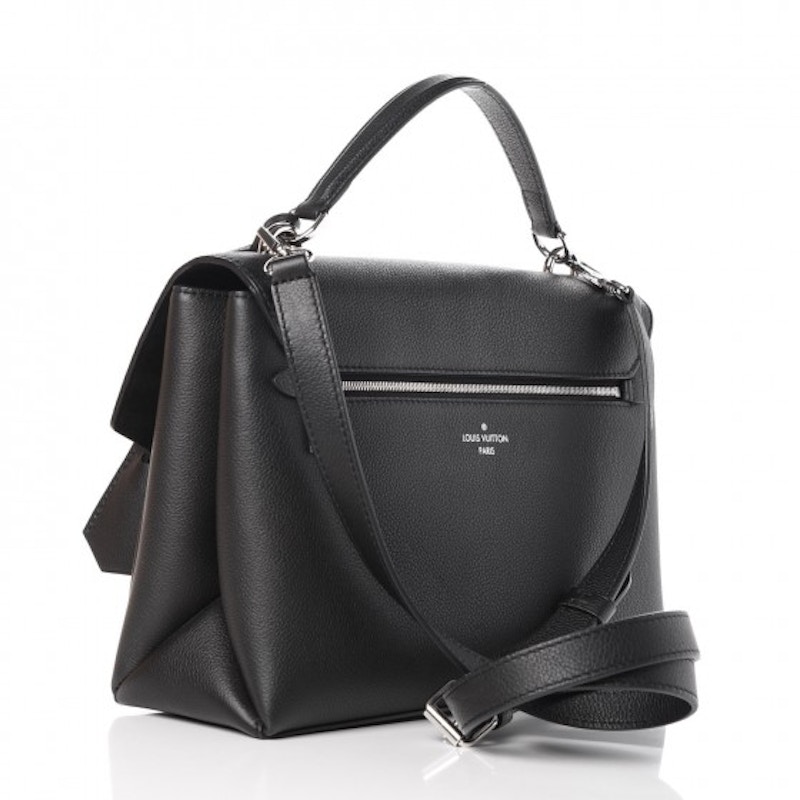 Order Louis Vuitton Tas Top Handle My Lockme G dengan Aksen Noir Hitam