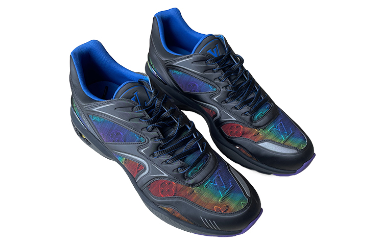 Lookbook Louis Vuitton Trail 2054 Sneakers 'Hitam dengan Imej Termal' 1A8K14