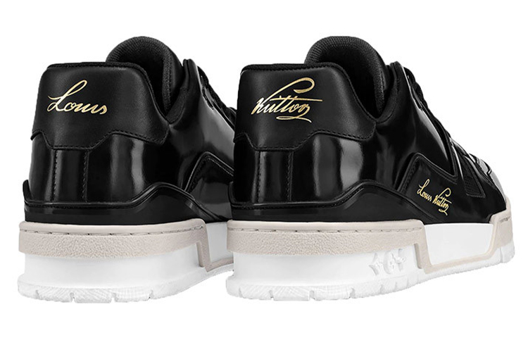 Shop Louis Vuitton 路易威登 Trainer 運動板鞋 黑色

Louis Vuitton 路易威登 運動休閒鞋 黑色