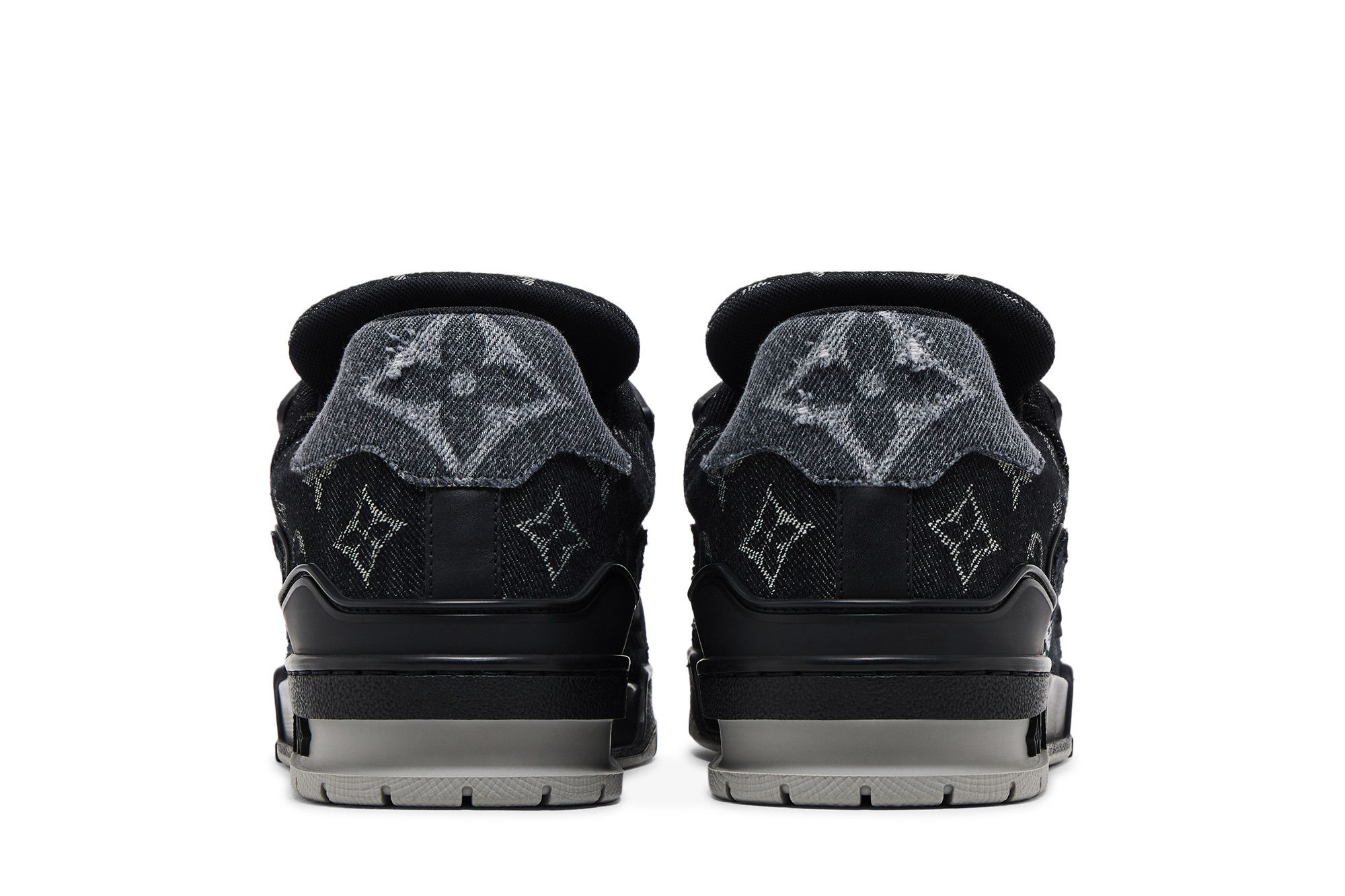 Details for 루이비통 트레이너 블랙 모노그램 데님 (shortened: LV 트레이너 블랙 데님) 1ACFS1