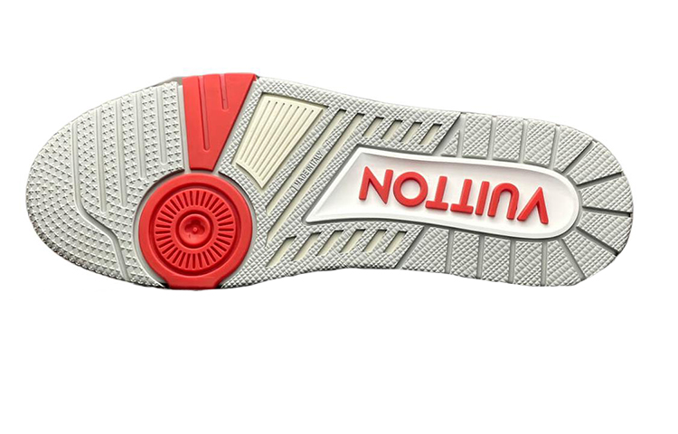 Lookbook ルイ・ヴィトン NY限定 白レザー ローカット トレーナー 1AC01Q