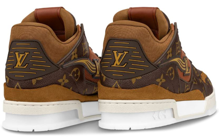 Lookbook 루이비통 트레이너 모노그램 앵클 스니커즈 (브라운) 1A8A9S