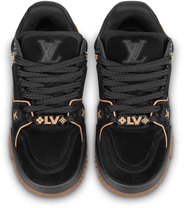 LOUIS VUITTON Trainer Maxi 小胖丁 系帶低筒 時尚板鞋 男款 黑色 Lookbook LOUIS VUITTON Trainer Maxi 小胖丁 系帶低筒 時尚板鞋 男款 黑色