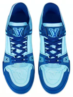Shop Louis Vuitton Sepatu Sneakers 'Biru' 1A8WEJ