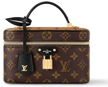 루이비통 모노그램 베니티 체인 파우치
Buy 루이비통 모노그램 베니티 체인 파우치