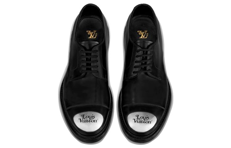 Shop Louis Vuitton Voltaire Derby Kasut ''Hitam'' 1A7WUE