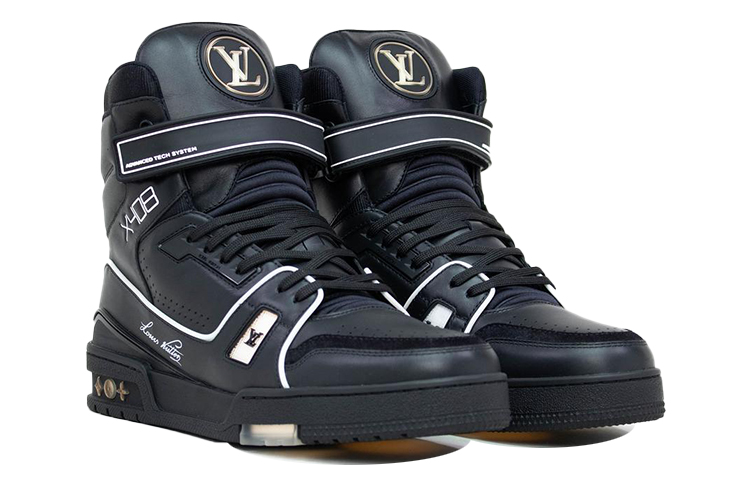 Lookbook Louis Vuitton X408 Kasut Buku Lali Terhad 'Hitam' 1A5V3X