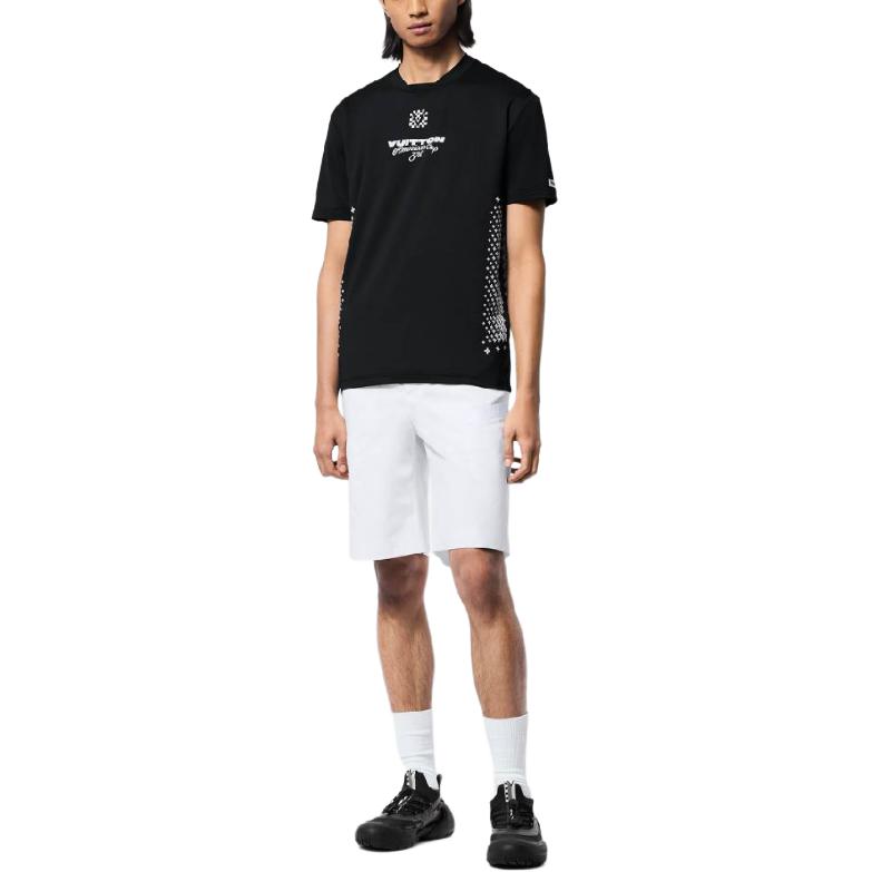 Lookbook LOUIS VUITTON x America''s Cup FW24 Logo Crewneck Slim Fit T-Shirt Hitam Lelaki. 1AFVU1