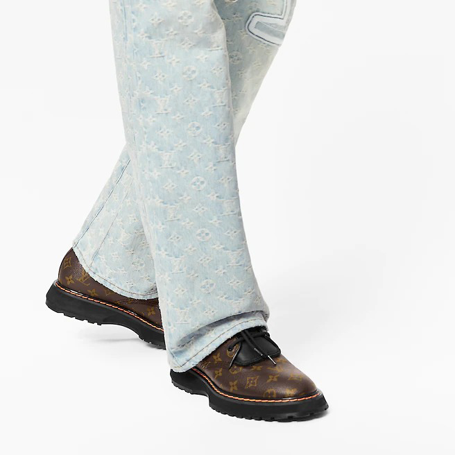 Purchase Louis Vuitton x NBA LV Bold 'Brown Leather' 1A904B