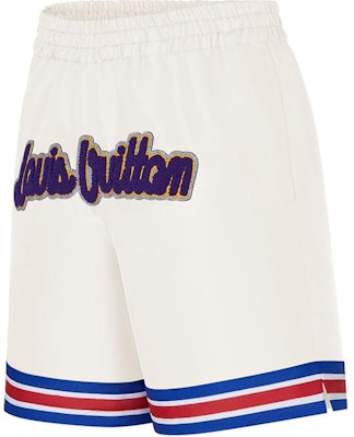 LOUIS VUITTON x NBA Celana Pendek Basket Kulit Putih Pria dengan Logo. 1A90T8 Shop LOUIS VUITTON x NBA Celana Pendek Basket Kulit Putih Pria dengan Logo. 1A90T8