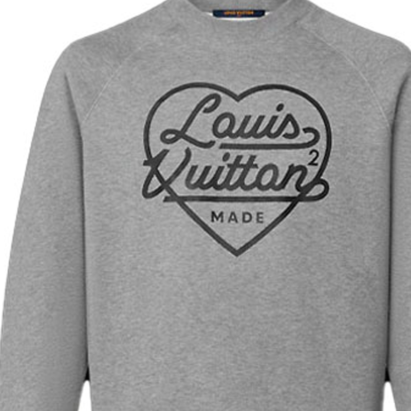Details for 루이비통 x 니고2 LV2 SS22 그레이 하트 로고 프린트 풀오버 스웨트셔츠. 1A9GLT
