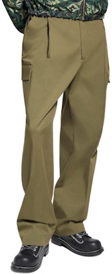 LOUIS VUITTON x Nigo 3D FW25 Pleated Utility Cargo Pants for Men. 1AIMF6 Shop LOUIS VUITTON x Nigo 3D FW25 Pleated Utility Cargo Pants for Men. 1AIMF6