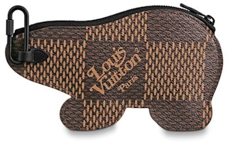 Louis Vuitton x Nigo Bear Pemegang Kad Syiling Damier Ebene Gergasi Coklat Order Louis Vuitton x Nigo Bear Pemegang Kad Syiling Damier Ebene Gergasi Coklat