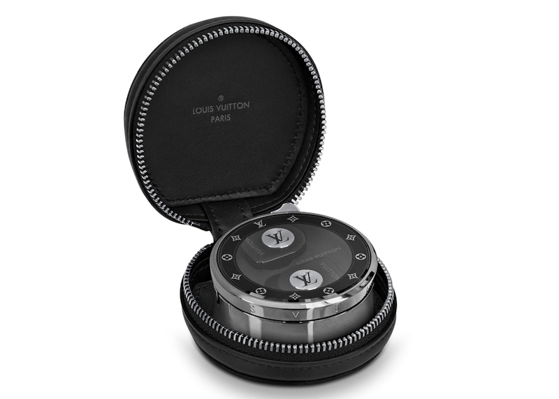 Lookbook 路易威登 x Nigo 耳機盒 Damier Ebene 巨型 棕色