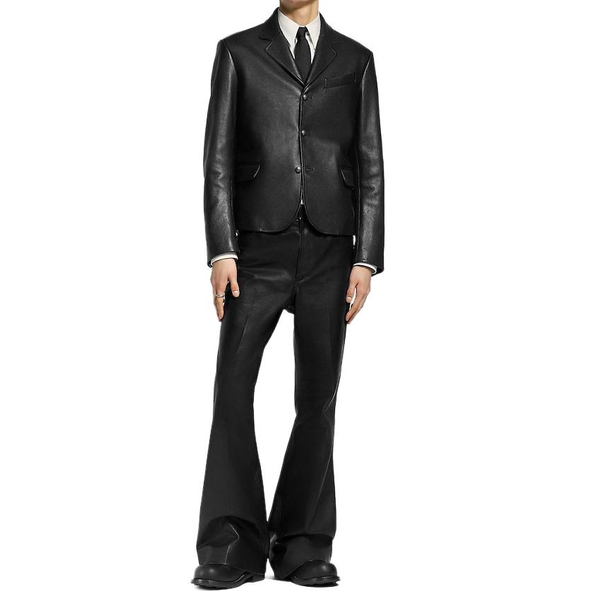 Lookbook LOUIS VUITTON x Nigo FW25 Celana Kulit Slim Fit Bell-Bottom. 1AIMPF