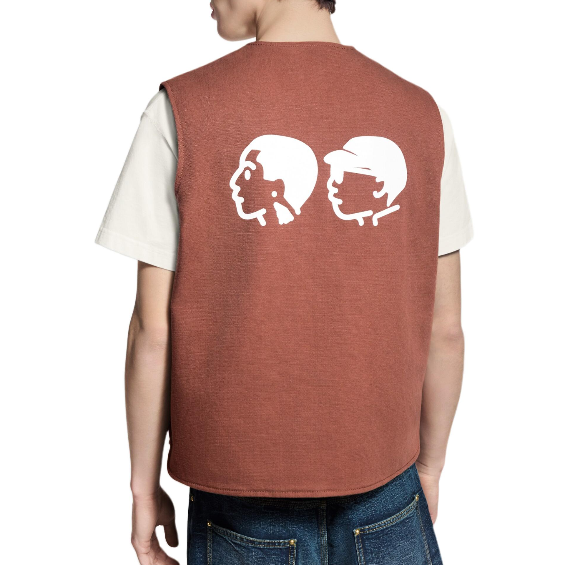 Shop ルイヴィトン×ニゴ FW25 Vネックスリーブレスベスト ジッパーポケット付き. 1AILW9