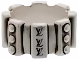 LOUIS VUITTON x Nigo Silver Engraved Detail Ring Unisex Couple's Edition M1174 LOUIS VUITTON x Nigo Silver Engraved Detail Ring Unisex Couple's Edition M1174