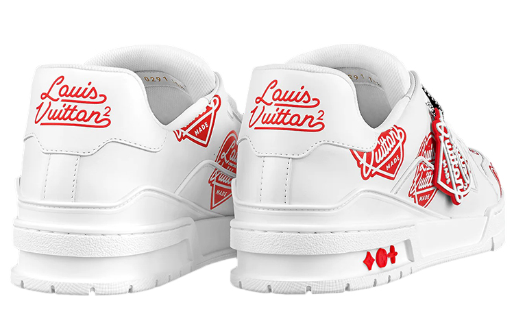 Shop 路易威登 x Nigo 白色红心标运动鞋 1A9JAD