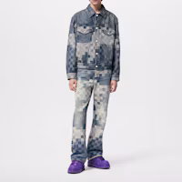 Lookbook 路易威登 x Pharrell 馬賽克牛仔外套藍色長袖翻領款 1AFHUW
