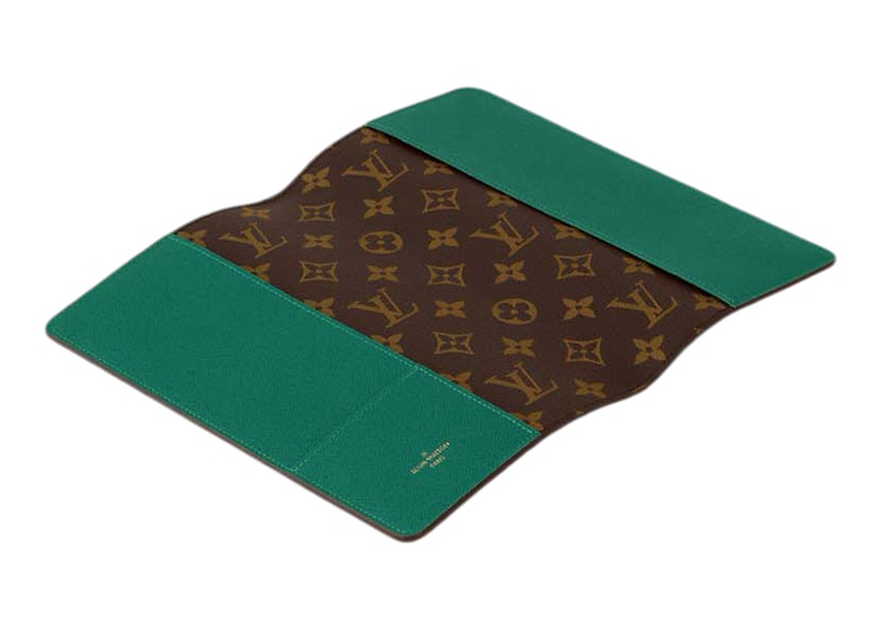 Lookbook Louis Vuitton x Sun Yitian Emily Notebook Cover MM Monogram Monogram
