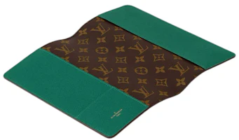 Lookbook Louis Vuitton x Sun Yitian Emily Notebook Cover MM Monogram