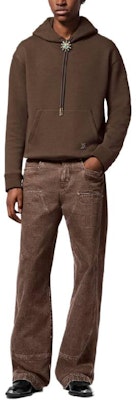 루이 비통 x 팀버랜드 FW24 브라운 워시드 스트레이트 레그 진. 1AFX42 Lookbook 루이 비통 x 팀버랜드 FW24 브라운 워시드 스트레이트 레그 진. 1AFX42