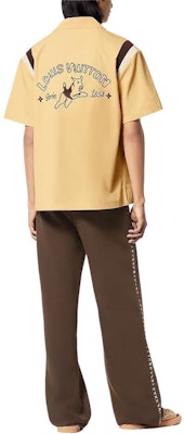 路易威登联名Tyler短袖衬衫黄色标志印花 1AFQ14 Shop 路易威登联名Tyler短袖衬衫黄色标志印花 1AFQ14