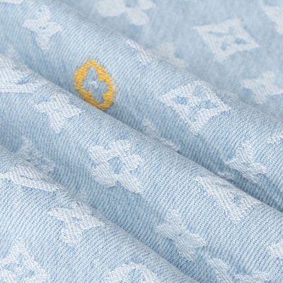 루이비통 x 타일러 FW24 로고 프린트 버튼 진 포켓 데님 청바지 블루 남성용. 1AFPV5 Cheap 루이비통 x 타일러 FW24 로고 프린트 버튼 진 포켓 데님 청바지 블루 남성용. 1AFPV5