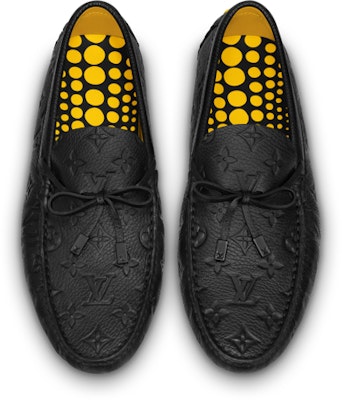 Louis Vuitton x YAYOI KUSAMA Moccasin Shoes 'Black Monogram with Yellow' 1ABD55 Lookbook Louis Vuitton x YAYOI KUSAMA Moccasin Shoes 'Black Monogram with Yellow' 1ABD55