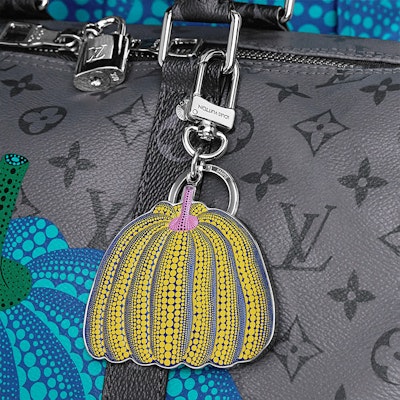 LOUIS VUITTON x Yayoi Kusama Pumpkin Leather Metal Keychain Yellow Unisex M01103 Shop LOUIS VUITTON x Yayoi Kusama Pumpkin Leather Metal Keychain Yellow Unisex M01103